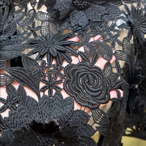 NWT Milly Minis Black Floral Lace Mini Skirt, US4 - Picture 5 of 11